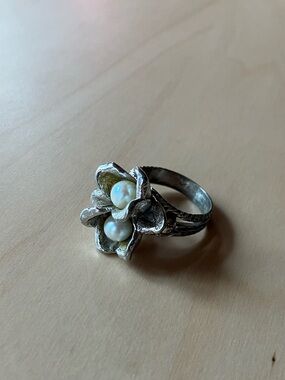 Sterling floral cocktail ring